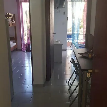 Athina Πανδοχείο