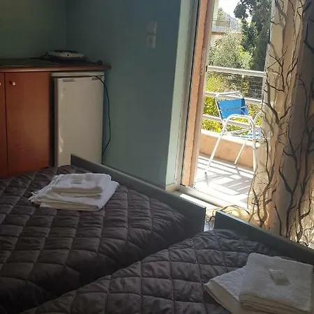 Inn Athina