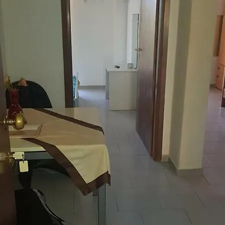 Athina Inn